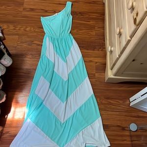 Pretty mint green maxi dress